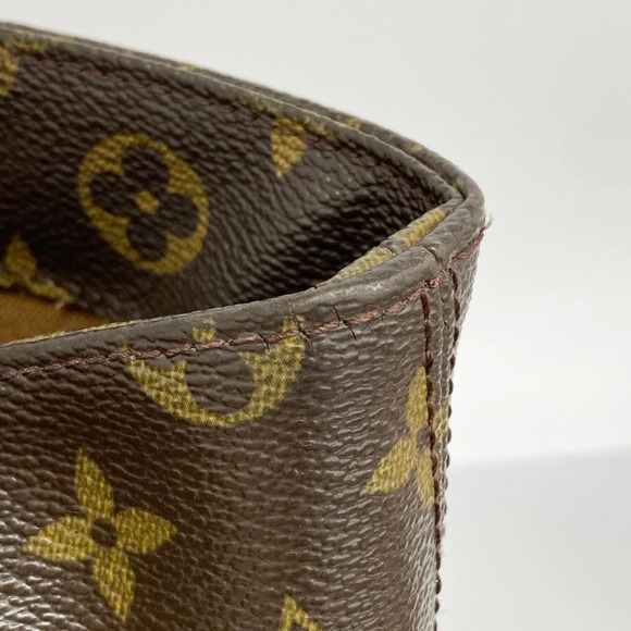 Onthego GM Monogram Giant Canvas, Brownn | LOUIS VUITTON ® LOUIS VUITTON Brown Monogram Tote Bag